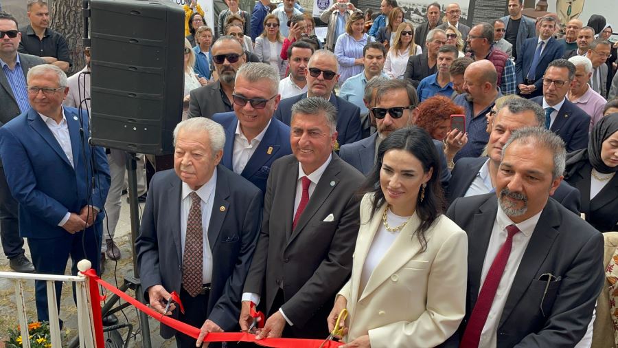 MEHMET GEMİCİOĞLU RESİM SERGİSİ AÇILDI
