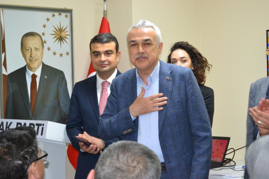 Savaş, “Seçimler demokrasinin temelidir”