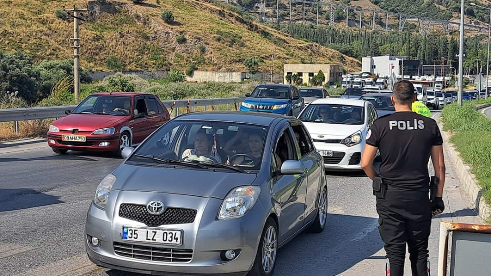 Tatilcilerin geçiş noktası Söke