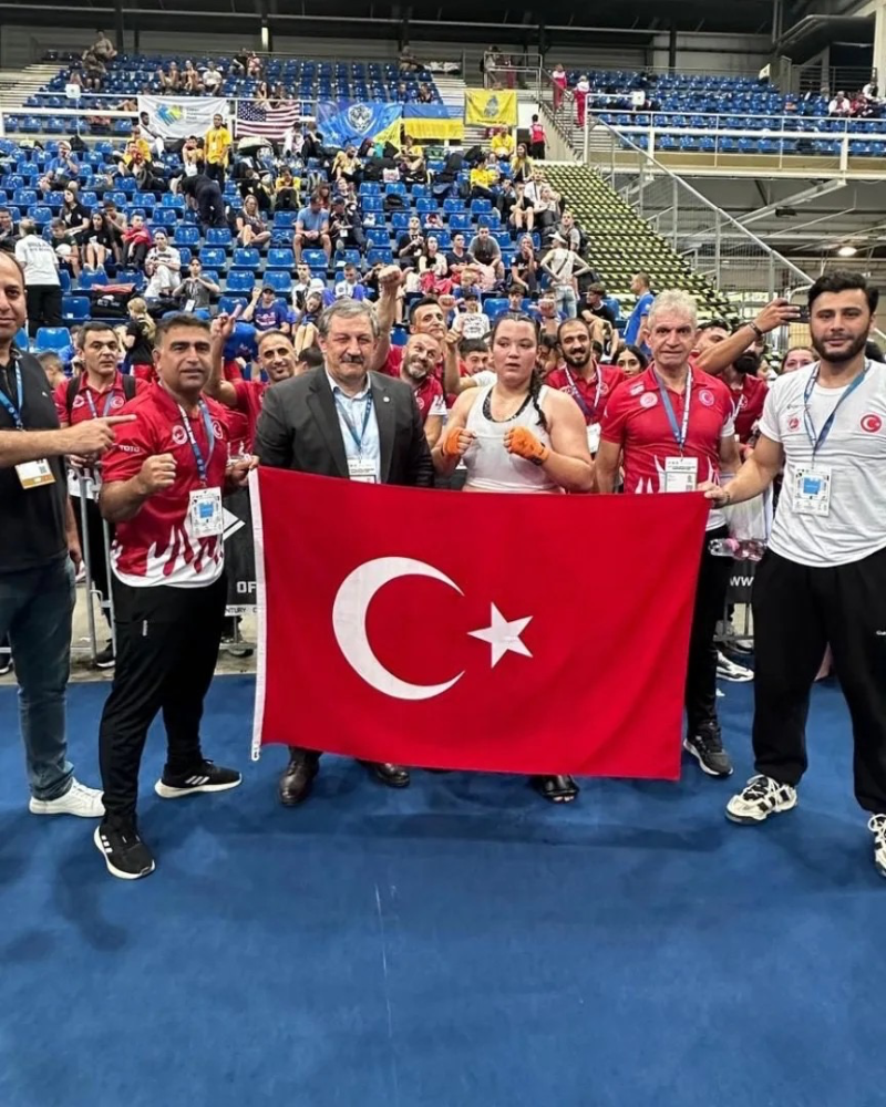 - Sökeli kickboksçu Özge’den dünya birinciliği başarısı