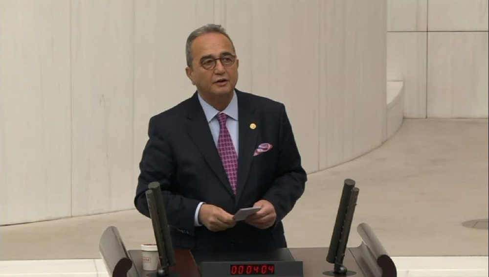 CHP’li Tezcan